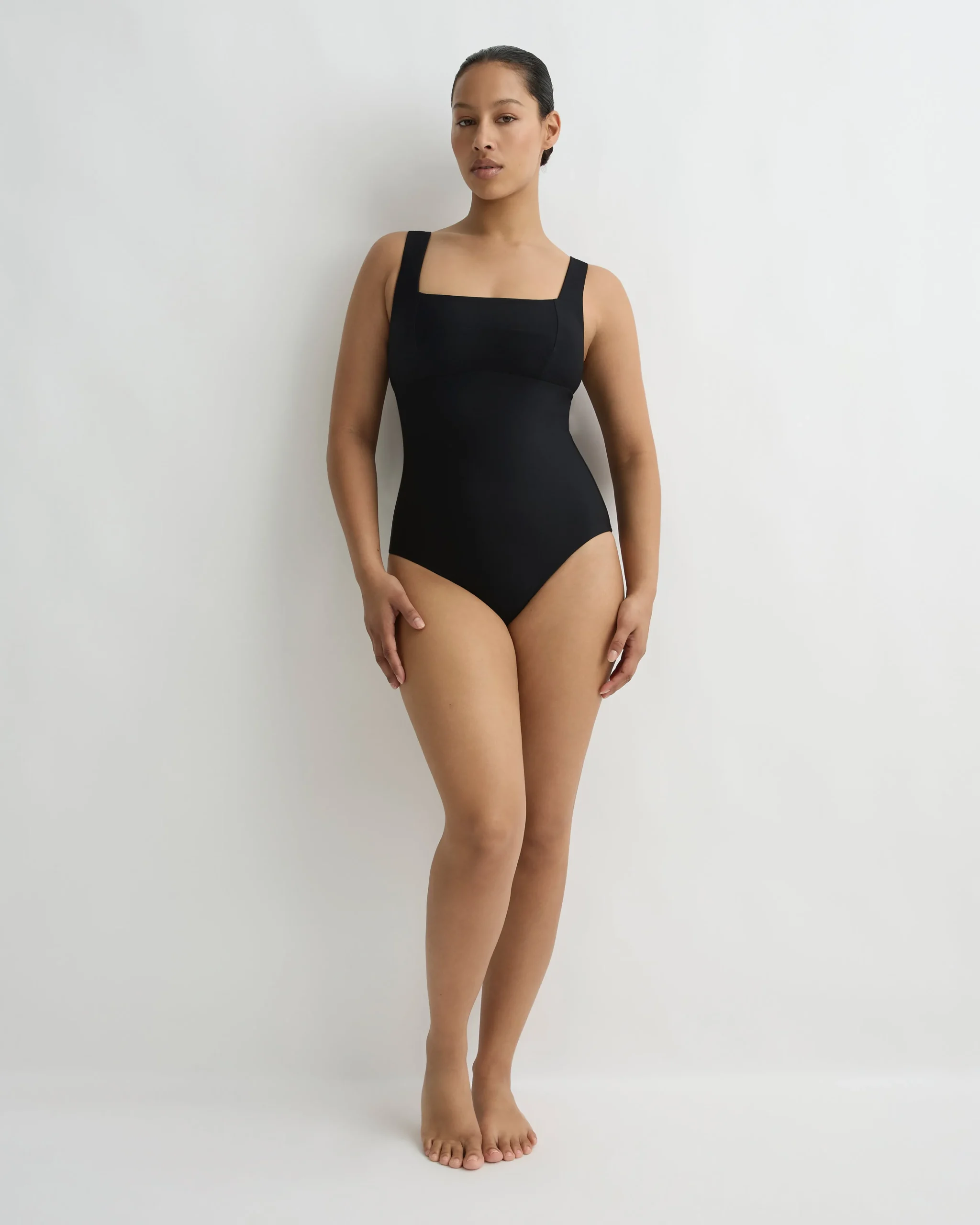 Lois One Piece - Black (Sculpteur®)