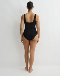 Lois One Piece - Black (Sculpteur®)