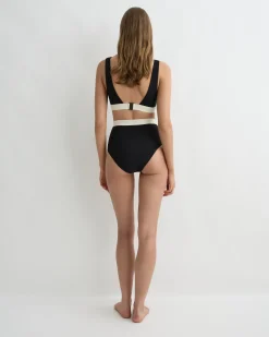 Lya Bikini Top - Black & Pearl (Sculpteur®)