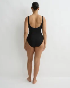 Vera One Piece - Black (Sculpteur®)