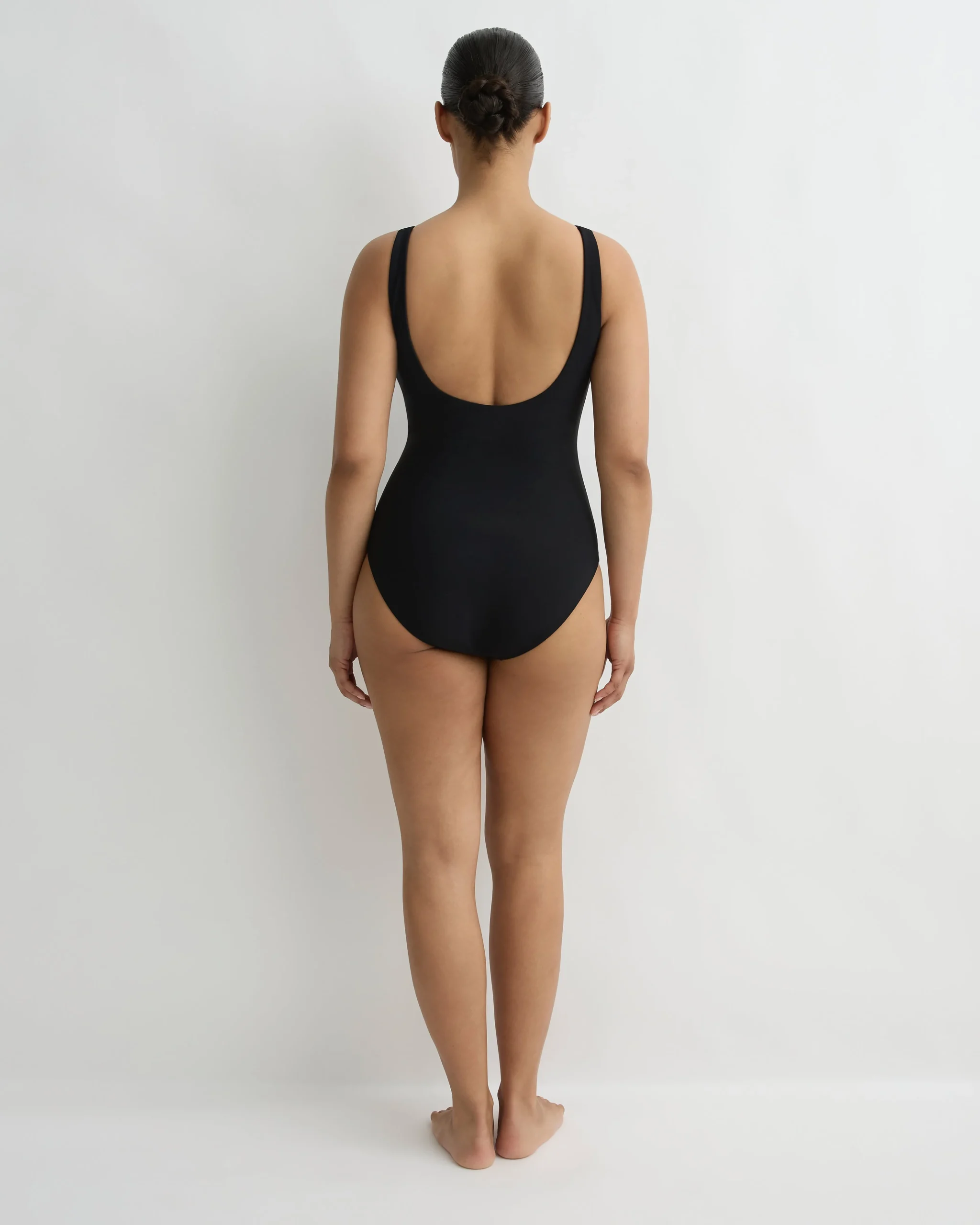 Verity One Piece - Black (Sculpteur®)