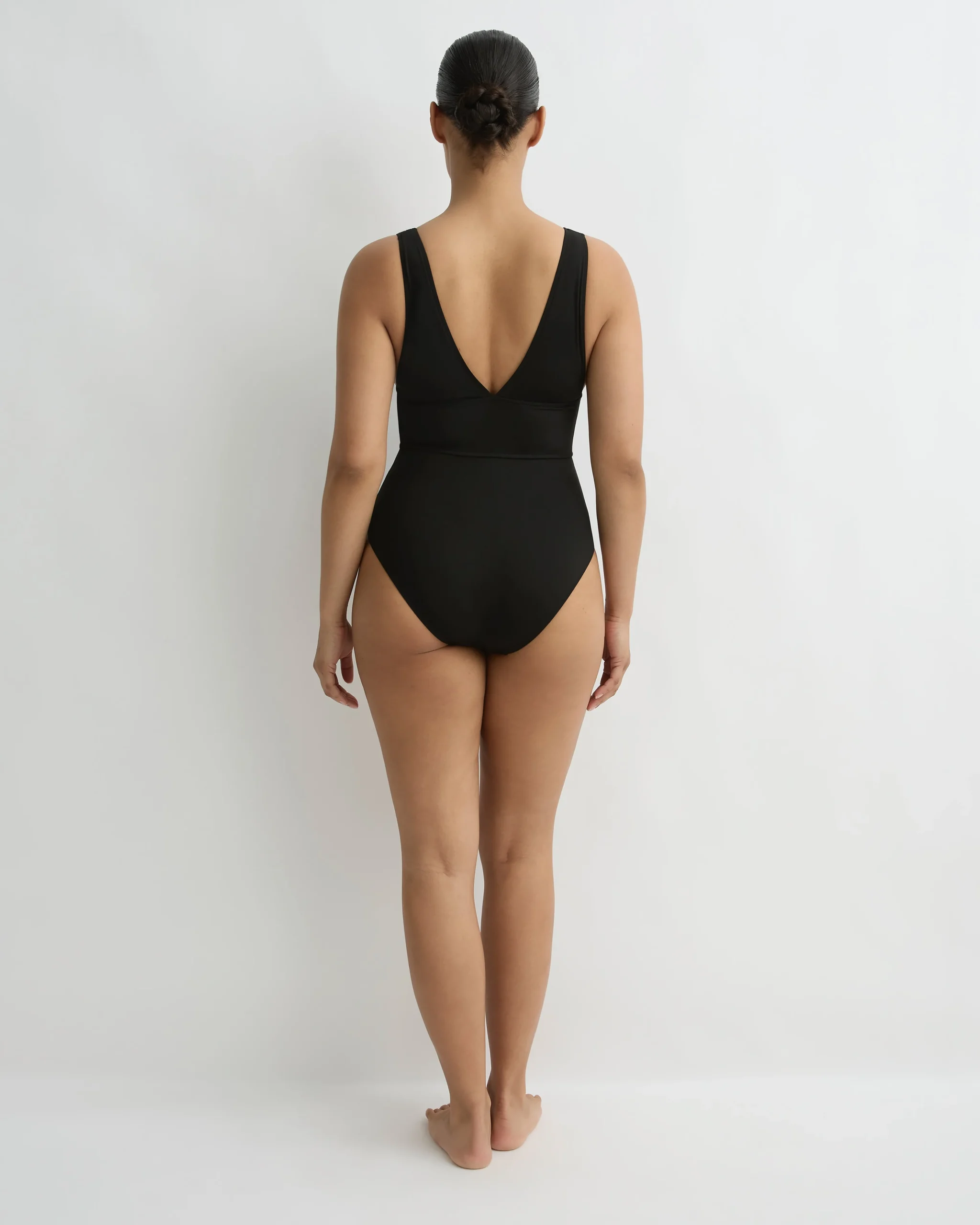 Victoria One Piece - Black (Singuleur®)